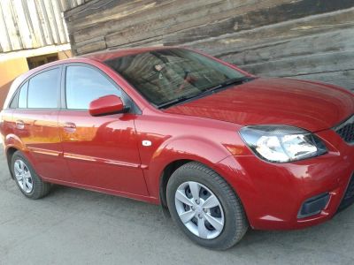 Лот: 4400411. Фото: 1. Kia Rio 2010г. Автомобили