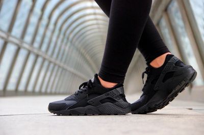 Лот: 8074238. Фото: 1. Кроссовки Air Huarache Nike (36-40... Кеды, кроссовки, слипоны