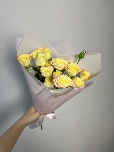 Лот: 25377059. Фото: 1. 3. Букет-комплимент из кустовых... Свежие цветы