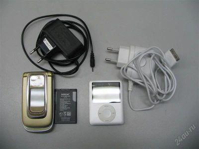 Лот: 2407155. Фото: 1. nokia 6131 + ipod nano 3g 8 гиг... Плееры
