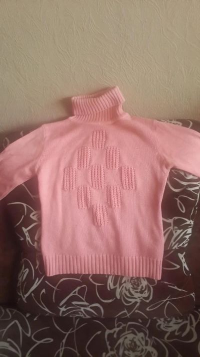 Лот: 6719704. Фото: 1. Свитер 44-46. Свитеры, толстовки, худи