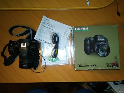 Лот: 13775434. Фото: 1. Фотоаппарат Fujifilm FinePix HS25... Цифровые компактные