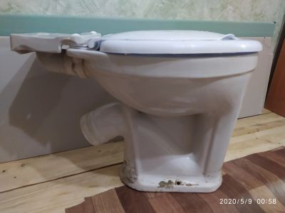 Лот: 15940602. Фото: 1. Унитаз. Унитазы, биде