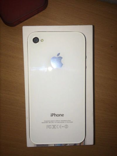 Лот: 6983311. Фото: 1. Iphone 4s 64 gb. Смартфоны