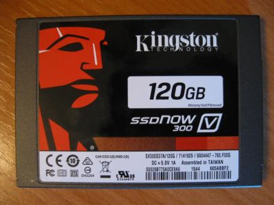 Лот: 7668880. Фото: 1. SSD Kingston SV300S37A/120G. SSD-накопители