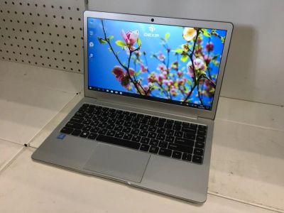 Лот: 14114471. Фото: 1. Ноутбук Dexp Naris P100 SSD 32GB. Ноутбуки