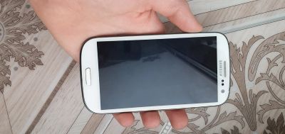 Лот: 17144125. Фото: 1. Телефон samsung galaxy s3 смотрите... Кнопочные мобильные телефоны
