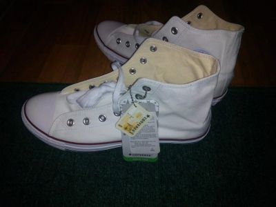 Лот: 10088072. Фото: 1. Converse новые высокие белые кеды... Кеды, кроссовки, слипоны