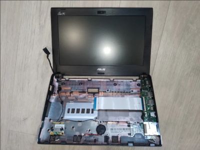 Лот: 22161524. Фото: 1. Остатки нетбука Asus EeePC 1025C... Запчасти для ноутбуков