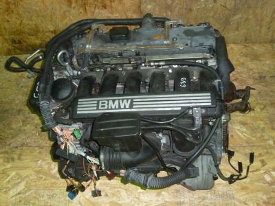 Лот: 8622942. Фото: 1. Двигатель на BMW 523i контрактный... Двигатель и элементы двигателя