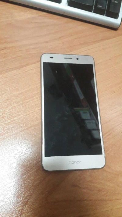 Лот: 13903592. Фото: 1. Смартфон Honor 5C (т6008). Смартфоны