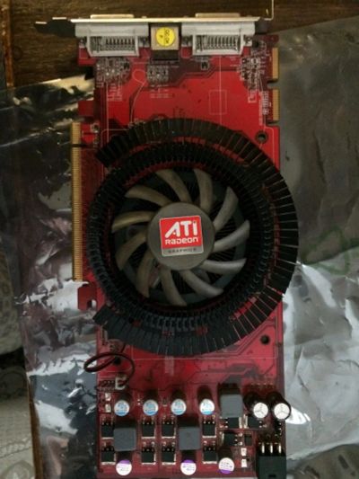 Лот: 10765004. Фото: 1. Видеокарта ATI. Видеокарты