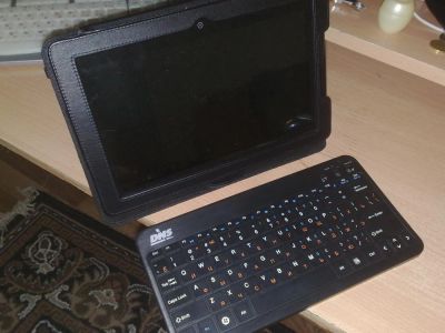 Лот: 6333612. Фото: 1. DNS W100g 3g, wi-fi, 32gb, win7. Планшеты