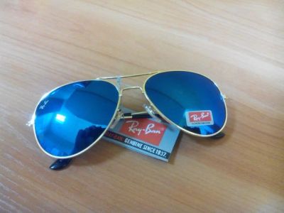 Лот: 3966090. Фото: 1. Очки Ray-Ban. Очки солнцезащитные