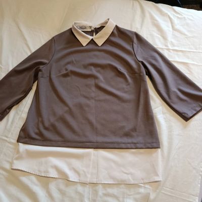 Лот: 25650833. Фото: 1. Женская одежда. Кофточка б/у... Блузы, рубашки, водолазки