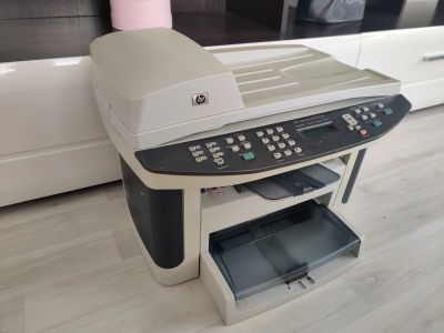 Лот: 18887613. Фото: 1. МФУ HP Laserjet M1522nf Принтер-сканер-копир-факс. МФУ и копировальные аппараты