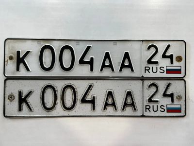 Лот: 19932328. Фото: 1. гос номер К 004 АА24. Госномера