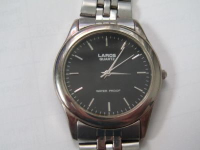 Лот: 10449358. Фото: 1. Часы наручные LAROS. Другие наручные часы