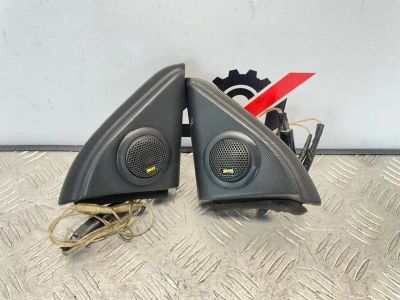 Лот: 25718144. Фото: 1. уголок двери внутренний toyota... Двигатель и элементы двигателя