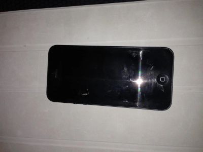 Лот: 3360810. Фото: 1. iPhone 5, 32 GB black. Смартфоны