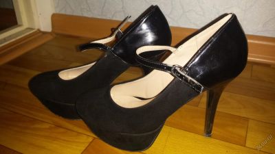 Лот: 5546386. Фото: 1. Продам красивые туфли! 39 размер. Туфли