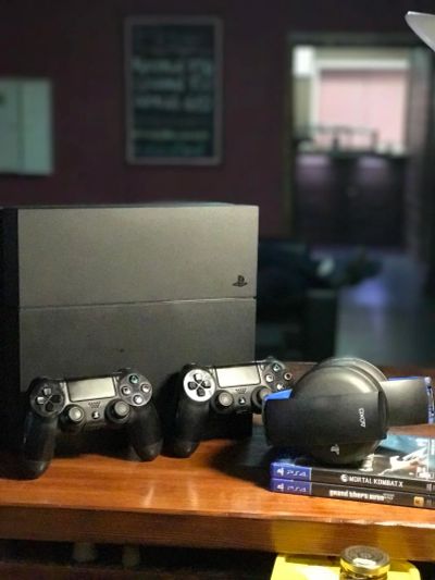 Лот: 9491278. Фото: 1. PlayStation 4 (1тб) PS 4. Игровые приставки, консоли