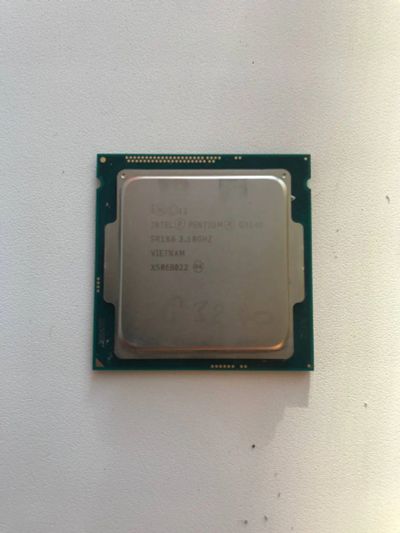 Лот: 19632071. Фото: 1. процессор Pentium G3240. Процессоры