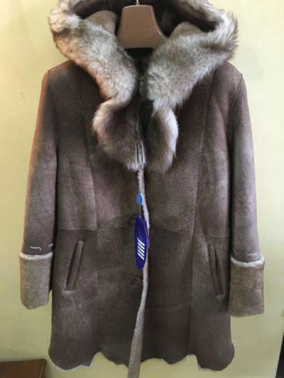 Лот: 8292484. Фото: 1. Женская дубленка Miss 48-50 Новая. Верхняя одежда
