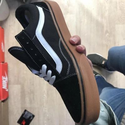 Лот: 10901800. Фото: 1. Vans classic. Кеды, кроссовки, слипоны