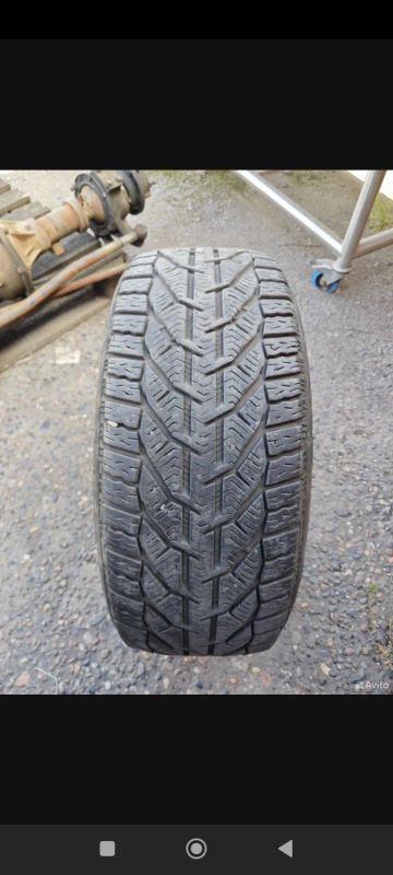 Лот: 25761668. Фото: 1. Kormoran Snow 225/45 R18. Шины