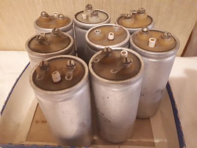 Лот: 12590752. Фото: 1. Конденсаторы К50-18 (8шт). Конденсаторы