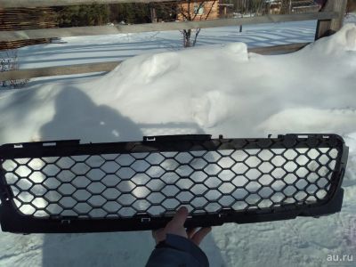 Лот: 13421265. Фото: 1. Решетка в бампер на mazda 3 2007... Кузов