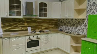 Лот: 8490978. Фото: 1. Кухонный гарнитур классика. Кухонные гарнитуры