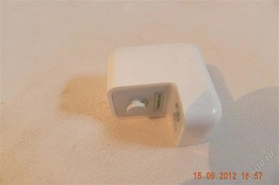 Лот: 2094919. Фото: 1. USB зарядное устройство для iphone... Зарядные устройства, блоки питания, адаптеры сетевые для смартфонов