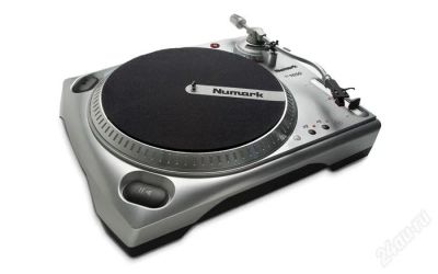 Лот: 140101. Фото: 1. продам проигрыватель винила numark... Другое (музыкальные инструменты и оборудование)