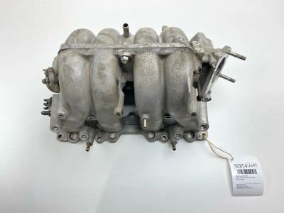 Лот: 23503731. Фото: 1. Коллектор впускной Mazda Premacy... Двигатель и элементы двигателя