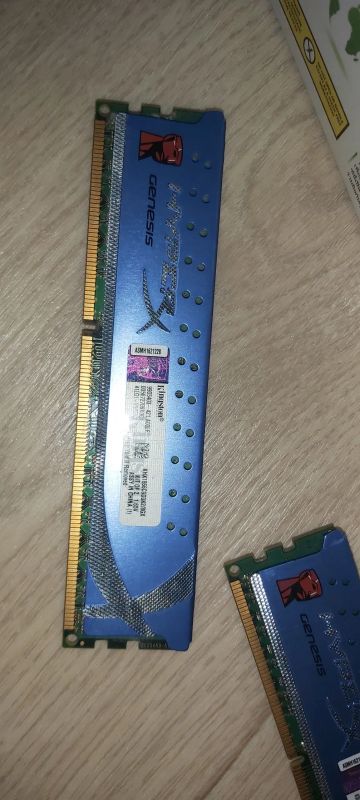 Лот: 19994036. Фото: 1. Память Kingston HyperX 8 ГБ (4... Оперативная память