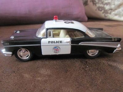 Лот: 8106102. Фото: 1. Модель Chevrolet Bel Air (Police... Автомоделизм