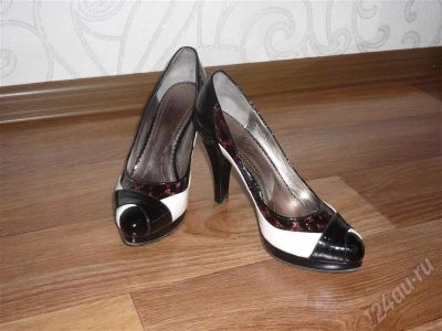 Лот: 502448. Фото: 1. Туфли женские. Туфли