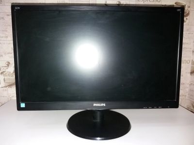 Лот: 12779878. Фото: 1. Монитор Philips 223V5LSB2/62 1920x1080. ЖК-мониторы