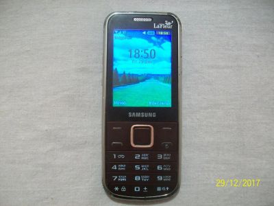 Лот: 10836793. Фото: 1. Металлический Samsung GT-C3530... Кнопочные мобильные телефоны