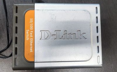 Лот: 21046403. Фото: 1. Коммутатор D-Link. Коммутаторы