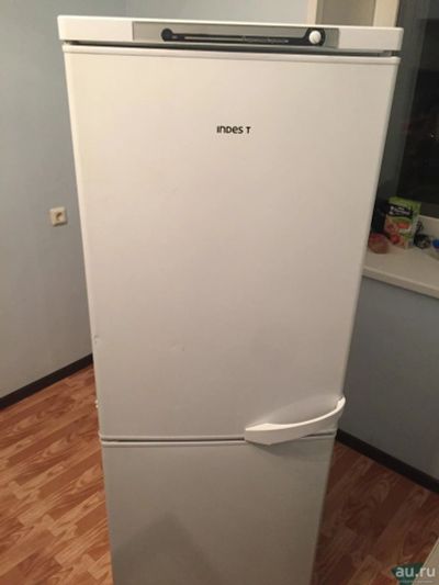 Лот: 10347909. Фото: 1. Холодильник Indesit. Холодильники, морозильные камеры