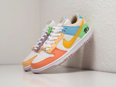 Лот: 24978352. Фото: 1. Кроссовки Nike SB Dunk Low. Кеды, кроссовки, слипоны