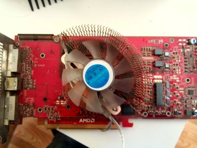 Лот: 6530632. Фото: 1. Radeon 4870 512/256 с охлаждением... Видеокарты