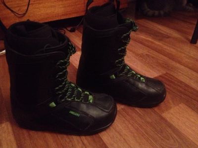 Лот: 6131957. Фото: 1. Ботинки для сноуборда deeluxe... Ботинки