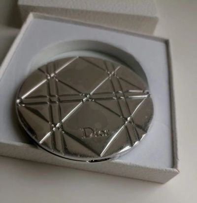 Лот: 25133430. Фото: 1. Зеркало Dior металлическое viр... Другое (аксессуары)