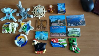 Лот: 14546403. Фото: 1. Магниты на холодильник одним лотом. Магниты сувенирные