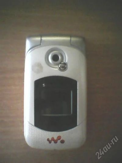 Лот: 914127. Фото: 1. Sonny Ericsson w300i. Кнопочные мобильные телефоны