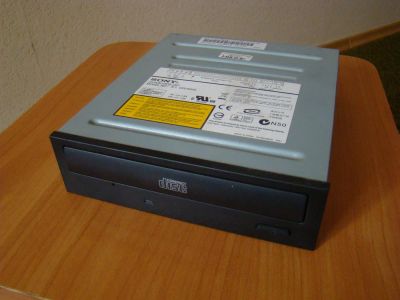 Лот: 3742833. Фото: 1. CD-ROM Sony CDU5225. Приводы CD, DVD, BR, FDD